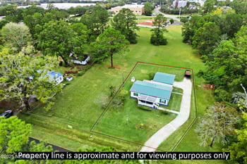 14513 Duval Pl, Jacksonville, FL 32218