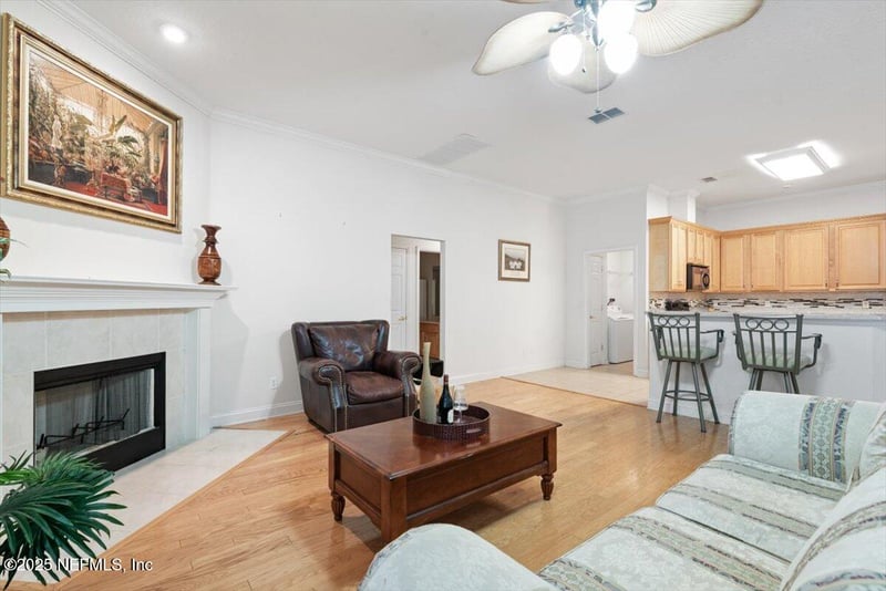 2040 Emerald Green Rd, Jacksonville, FL 32246