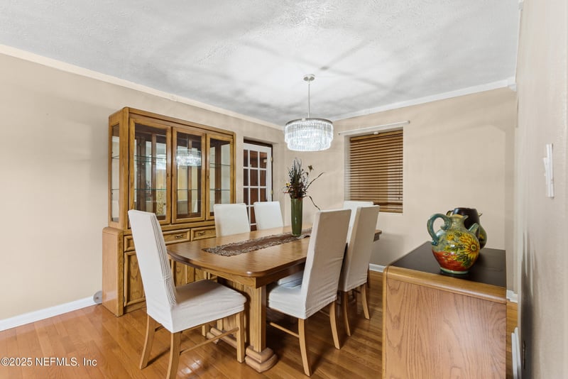 5741 Lake Lucina Dr, Jacksonville, FL 32211