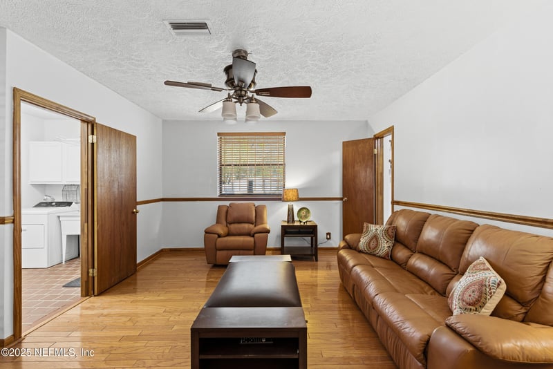 5741 Lake Lucina Dr, Jacksonville, FL 32211