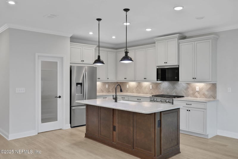 13863 Holsinger Blvd, Jacksonville, FL 32256