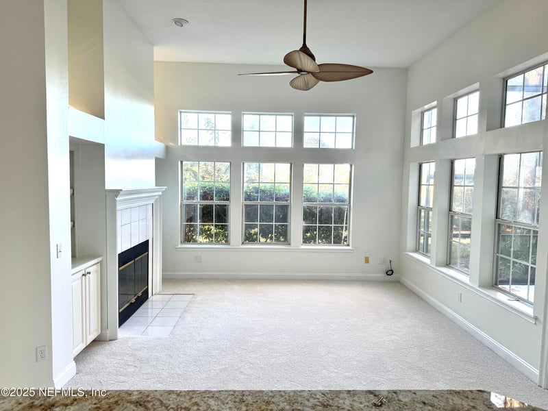 10098 Chester Lake Rd, Jacksonville, FL 32256