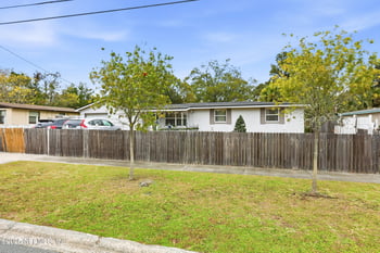 7047 Delisle Dr, Jacksonville, FL 32244