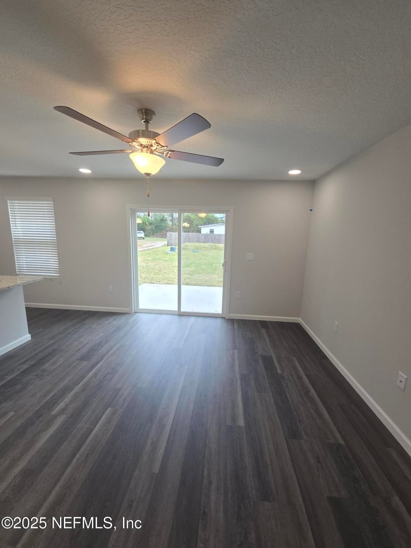 12627 Desoto St, Jacksonville, FL 32218