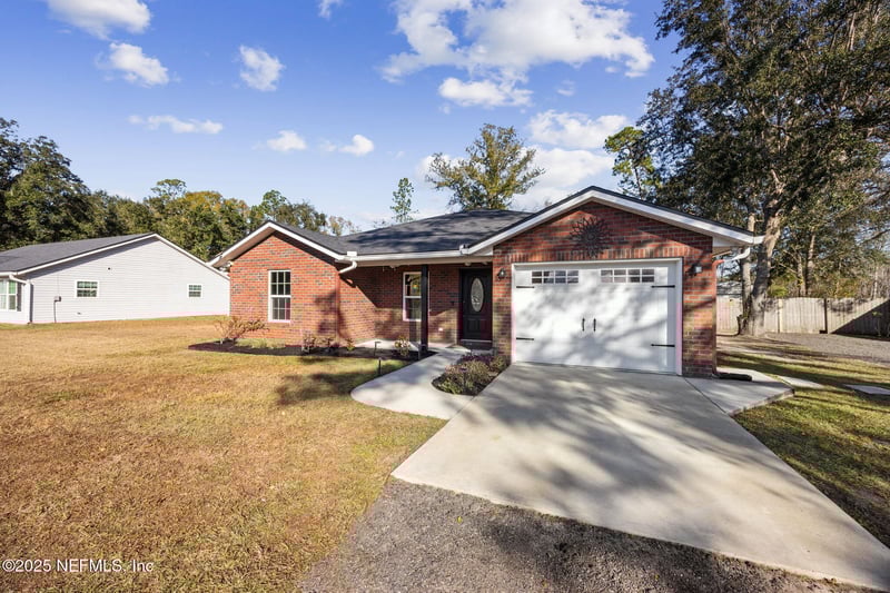 44355 Swallowfork Ave, Callahan, FL 32011