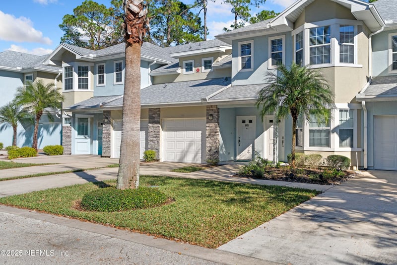 215 Bayberry Cir #605, St Augustine, FL 32086