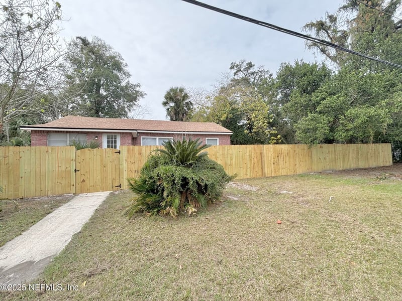 1588 Hamilton St, Jacksonville, FL 32210