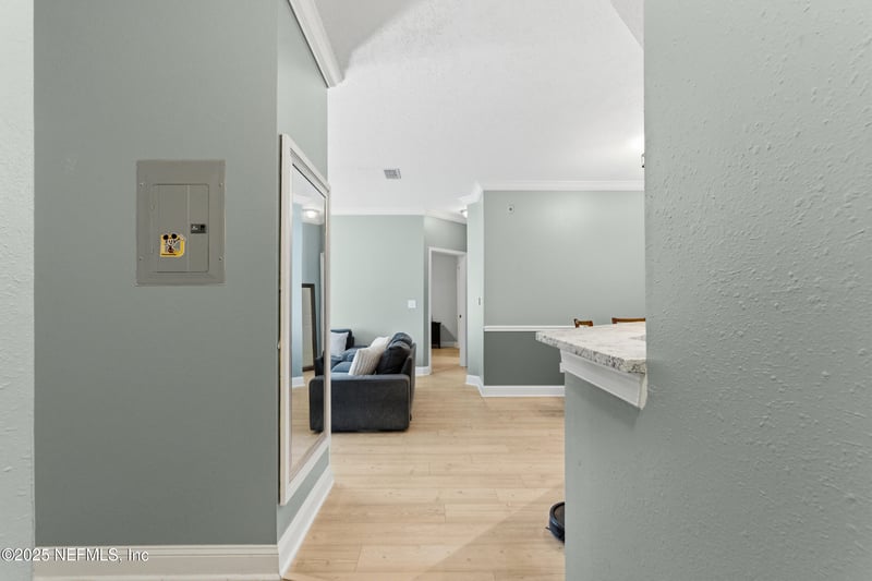 10000 Gate Pw #613, Jacksonville, FL 32246