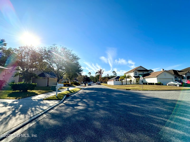 6881 Morse Oaks Dr, Jacksonville, FL 32244