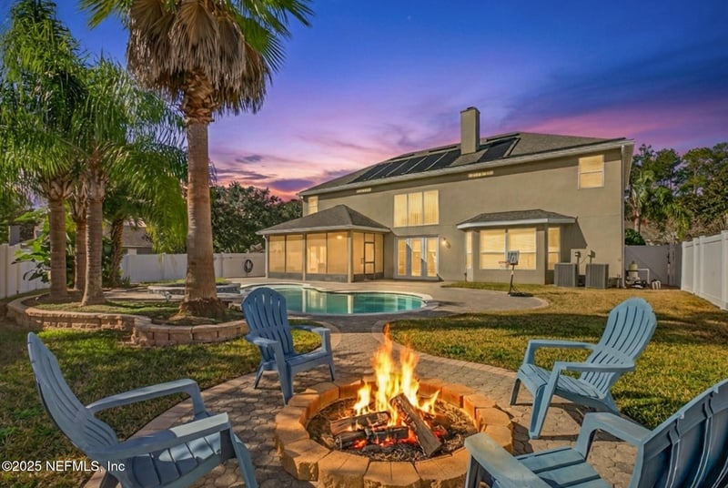 10584 Creston Glen Cir, Jacksonville, FL 32256