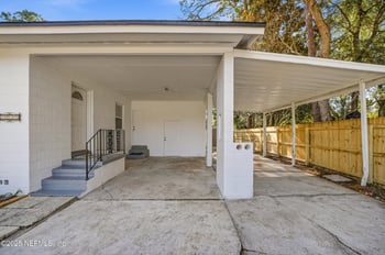 1995 Burkholder Cir, Jacksonville, FL 32216