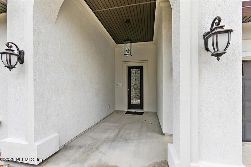 5220 Comfort Ct, St Augustine, FL 32092