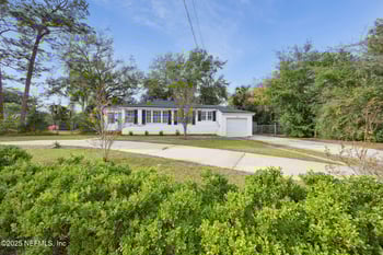 1364 Pinegrove Ct, Jacksonville, FL 32205