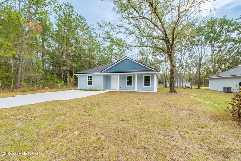 1264 Coral Farms Rd, Florahome, FL 32140