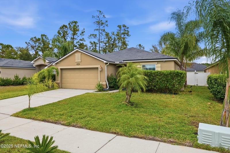 2507 King Louis Dr, Jacksonville, FL 32254