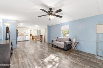 103 Walker Ave, Palatka, FL 32177