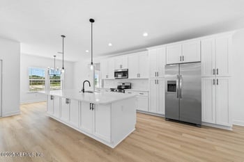 10993 Runway Cir, Glen St Mary, FL 32040