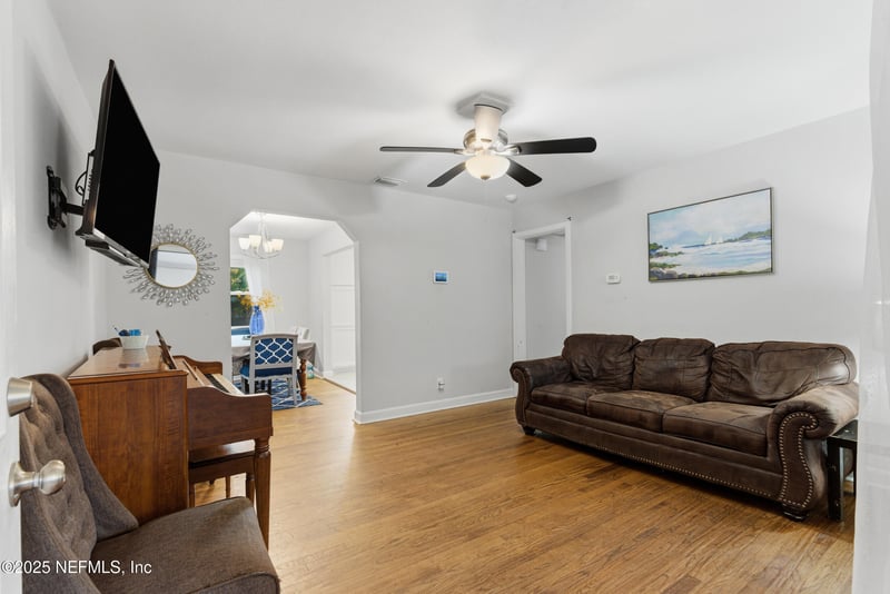 6543 Aires Rd, Jacksonville, FL 32244