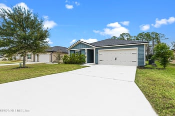 12361 Cherry Bluff Dr, Jacksonville, FL 32218