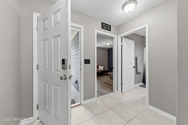 12361 Cherry Bluff Dr, Jacksonville, FL 32218