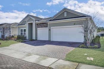 75077 Pondside Ln, Yulee, FL 32097