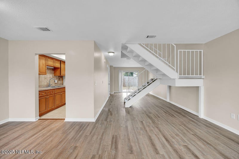 1830 Willowood Dr, Jacksonville, FL 32225