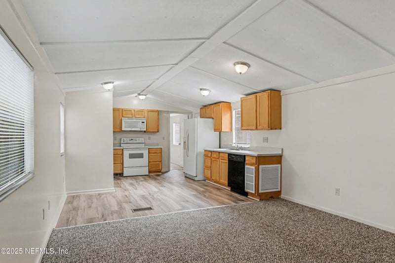 361 Dusty Rd, St Augustine, FL 32095