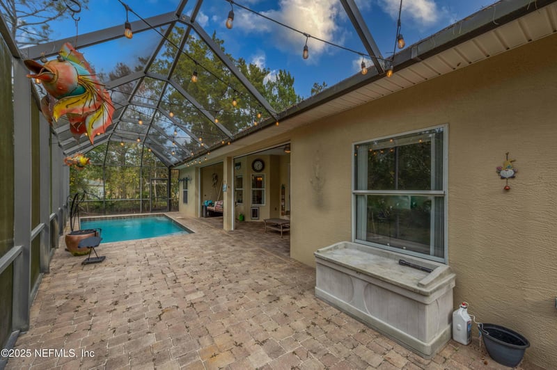 12 Whirlaway Dr, Palm Coast, FL 32164