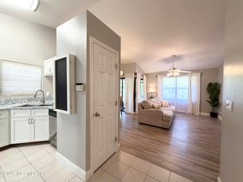 8328 Westover Ct, Jacksonville, FL 32244