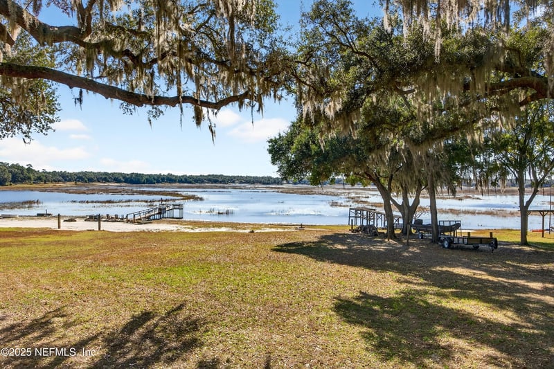 5857 White Sands Rd, Keystone Heights, FL 32656