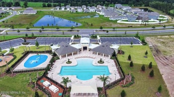 2323 Falling Star Ln, Green Cove Springs, FL 32043