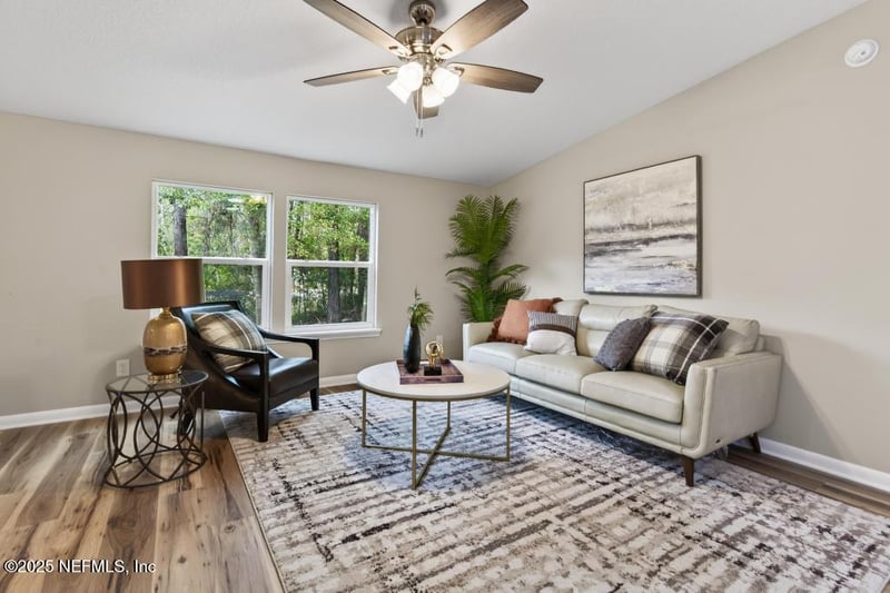 2153 Hibiscus Ave, Middleburg, FL 32068