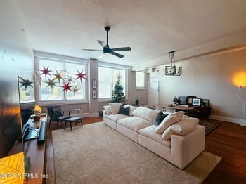 2525 College St #2102, Jacksonville, FL 32204