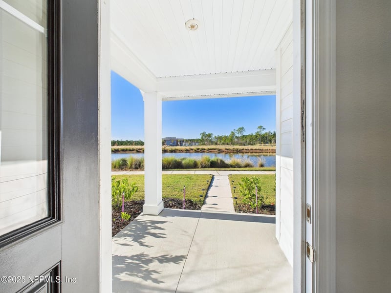 253 Spartina Ln, Yulee, FL 32097