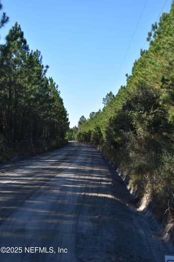 56695 Davis Rd, Callahan, FL 32011