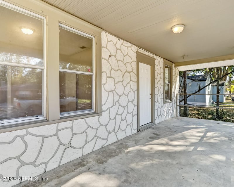 8951 6th Ave, Jacksonville, FL 32208