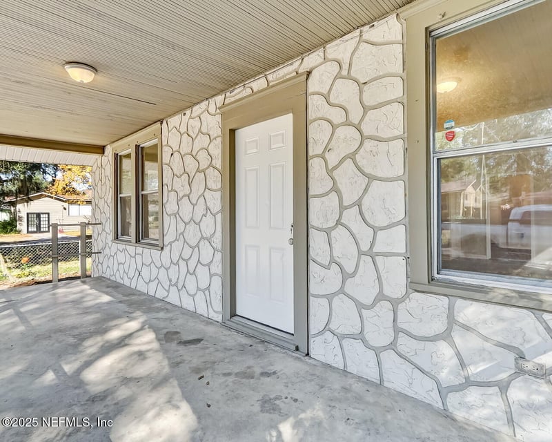 8951 6th Ave, Jacksonville, FL 32208