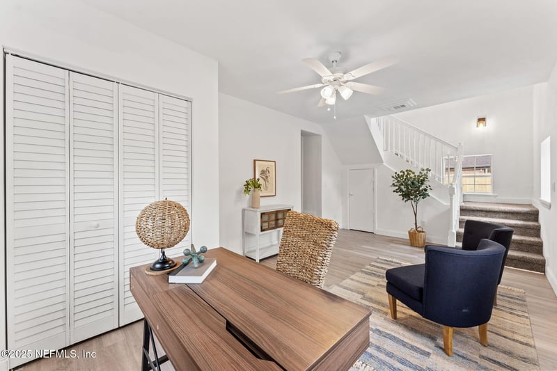 8147 Mariner St, Jacksonville, FL 32220