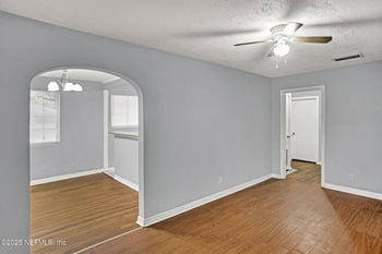 751 Dixon St, Jacksonville, FL 32254