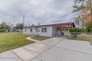 4504 Barnes Rd, Jacksonville, FL 32207
