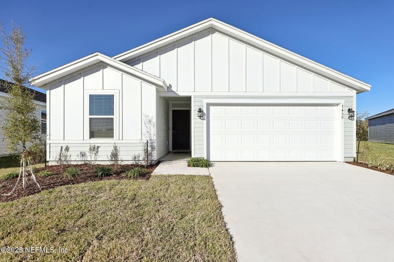 7450 Everett Forest Dr, Jacksonville, FL 32218