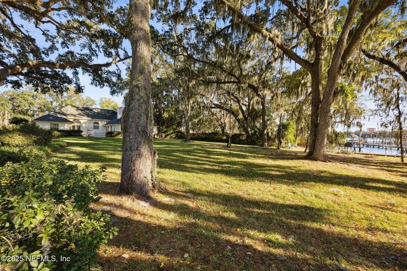 1850 Waterbury Ln, Fleming Island, FL 32003