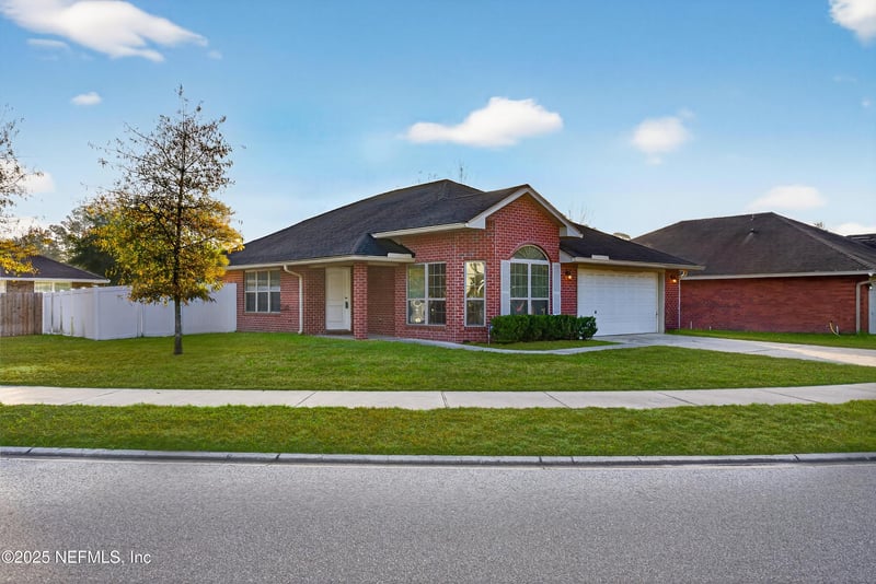 2185 Cherokee Cove Trl, Jacksonville, FL 32221