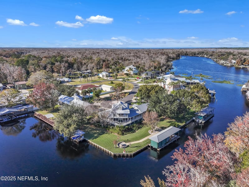 56633 Otter Rd, Astor, FL 32102