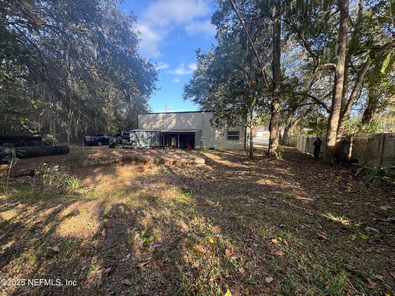 15050 Us Hwy 301, Waldo, FL 32694