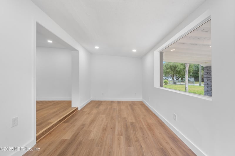 6903 Clovis Rd, Jacksonville, FL 32205