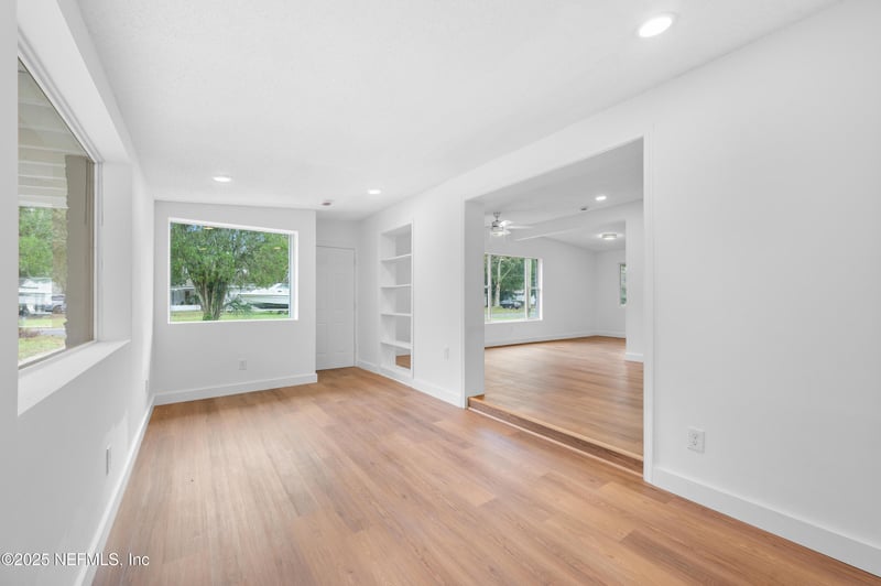 6903 Clovis Rd, Jacksonville, FL 32205