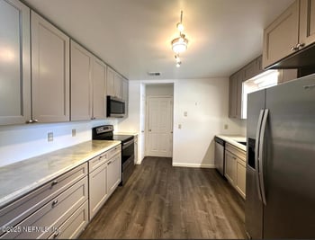 5550 Darlow Ave, Jacksonville, FL 32277