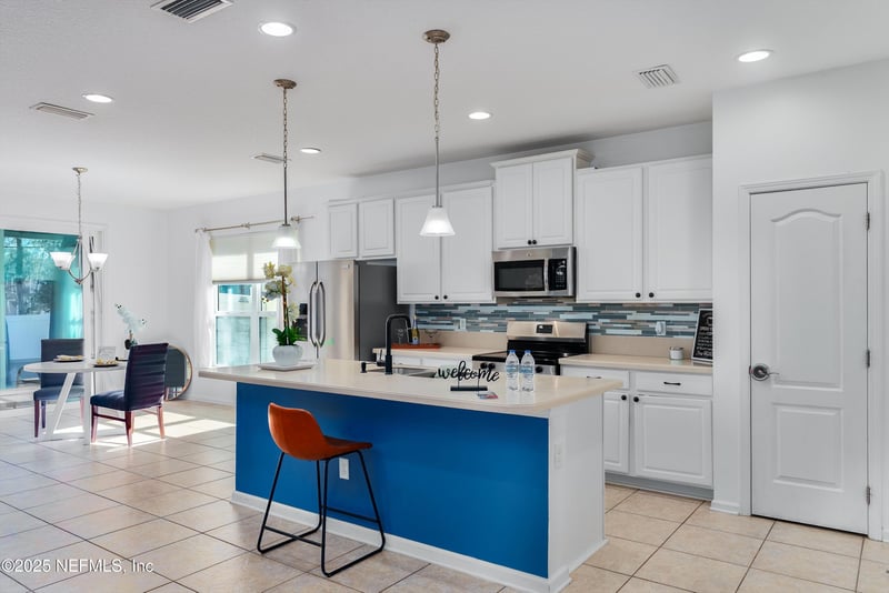 11567 Sycamore Cove Ln, Jacksonville, FL 32218