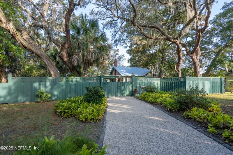 8 Park Ave, St Augustine, FL 32084